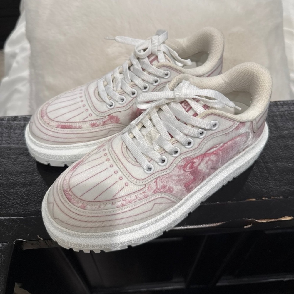 Authentic CHRISTIAN DIOR SNEAKERS